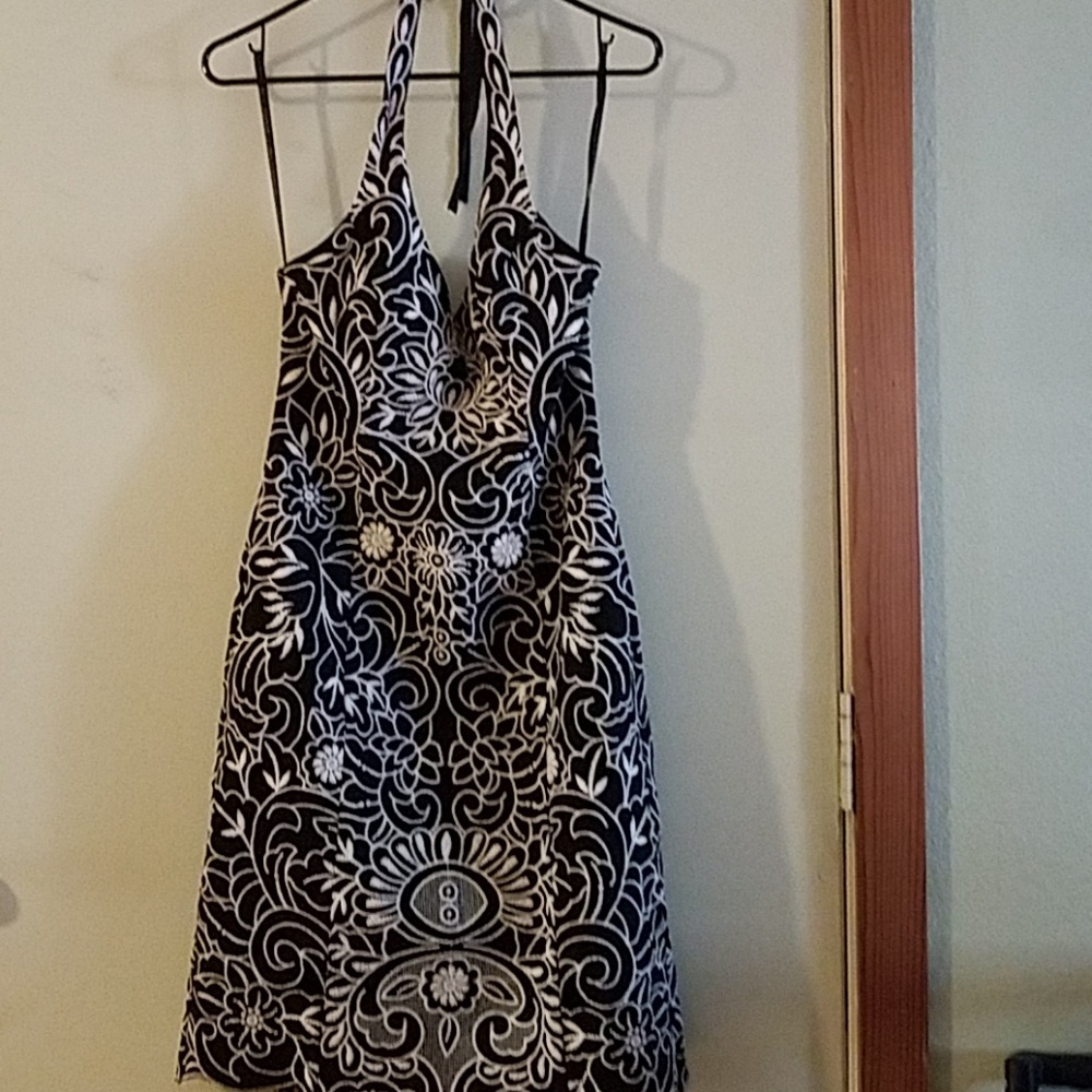 SUE WONG Summer Halter Dress